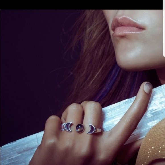 Pamela Love "double luna reveal" ring - Picture 3 of 9